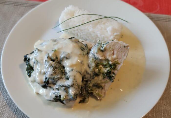 Filets de poulet aux épinards et au camembert