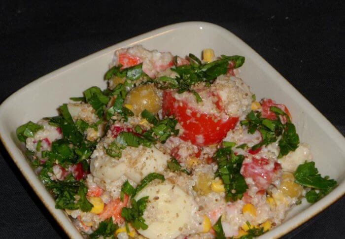 Salade de quinoa au surimi et aux radis