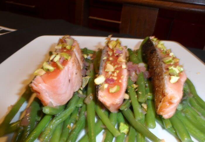Saumon mi-cuit et ses haricots verts au citron