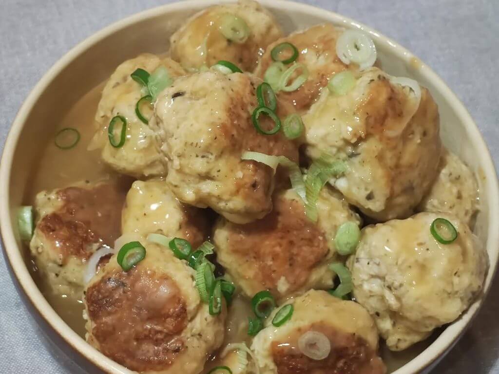 photo deBoulettes de poulet aux champignons