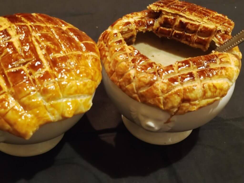 photo de Soupe aux champignons feuilletée