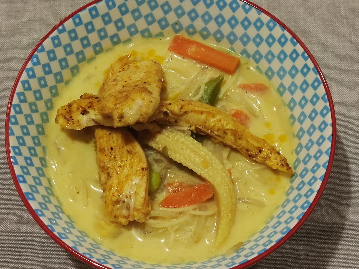 photo de Soupe aux nouilles chinoises et au poulet
