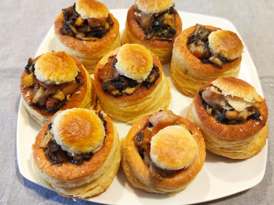 photo de Bouchées à la reine au poulet et aux champignons