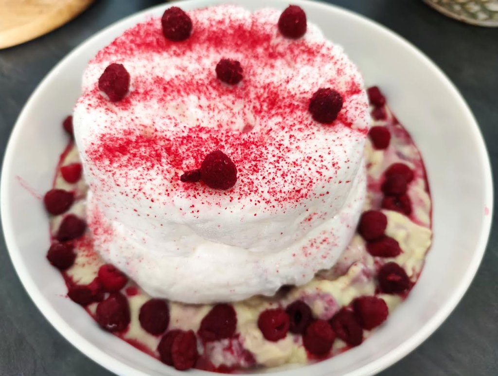photo de Île flottante aux framboises
