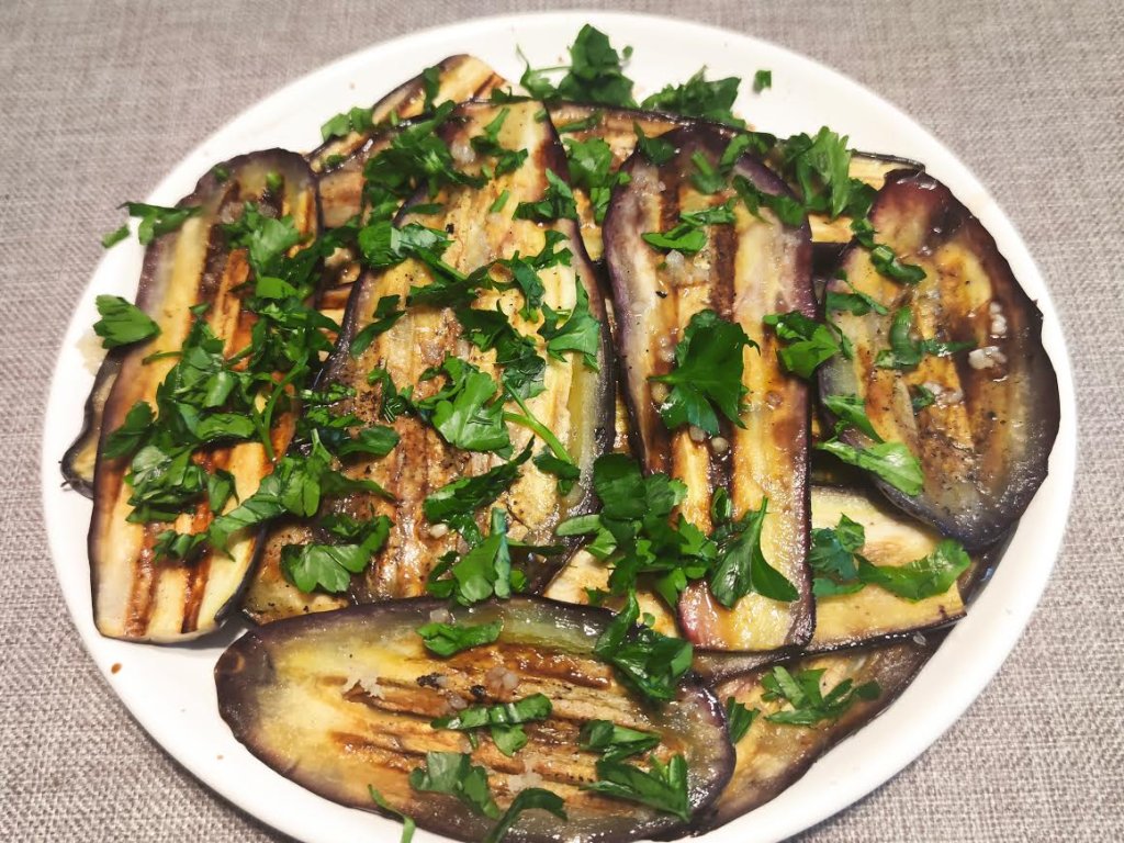 photo de Aubergines grillées et persillées