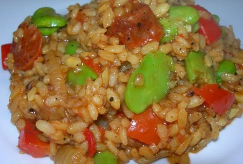 photo de Risotto au chorizo aux fèves et aux poivrons piquillos