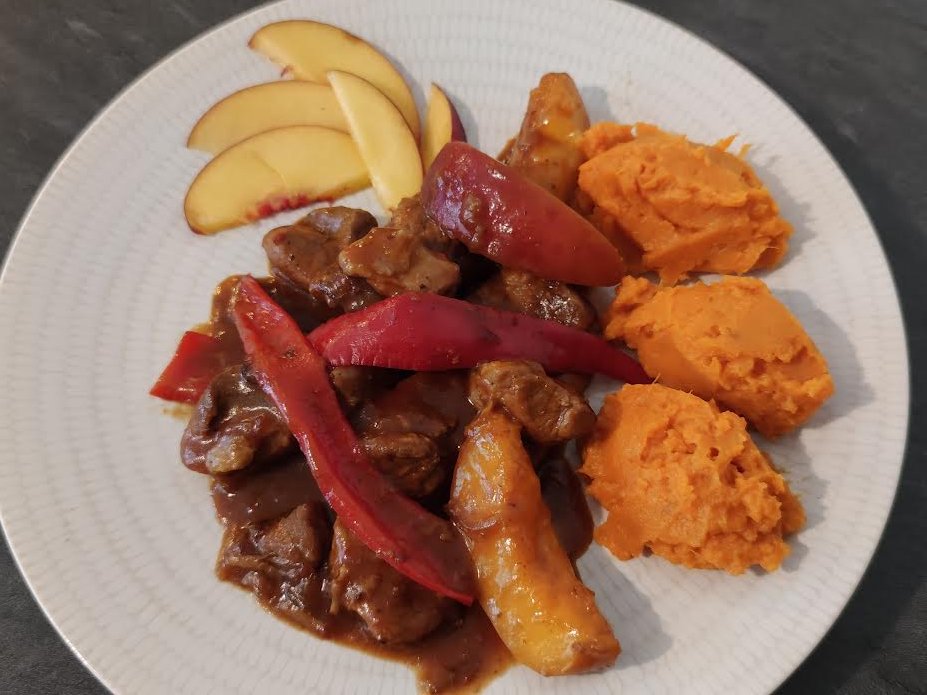 photo de Sauté de porc aux pêches et aux poivrons