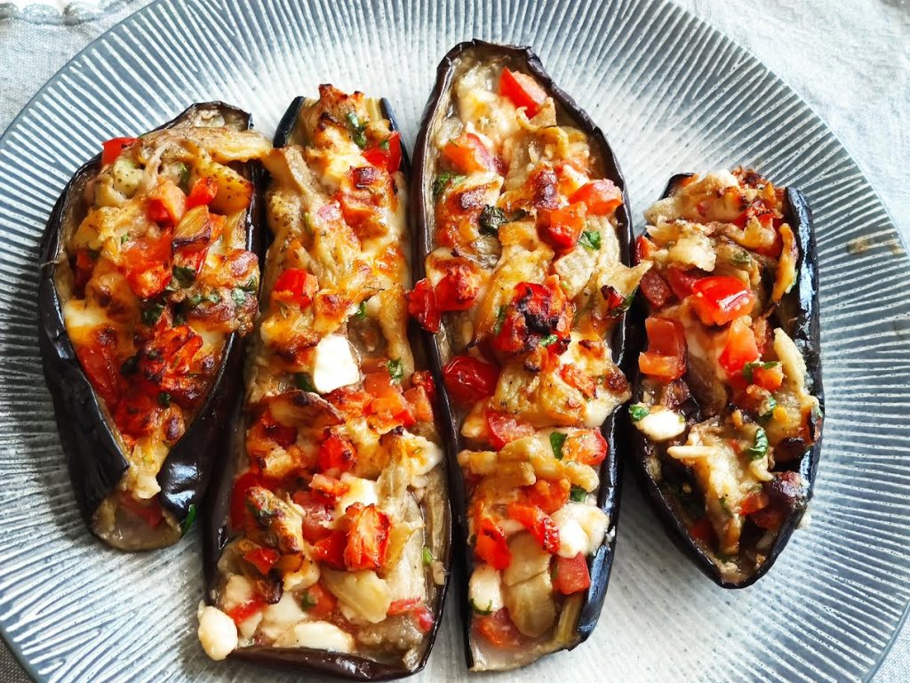 photo de Aubergines farcies à la mozzarella