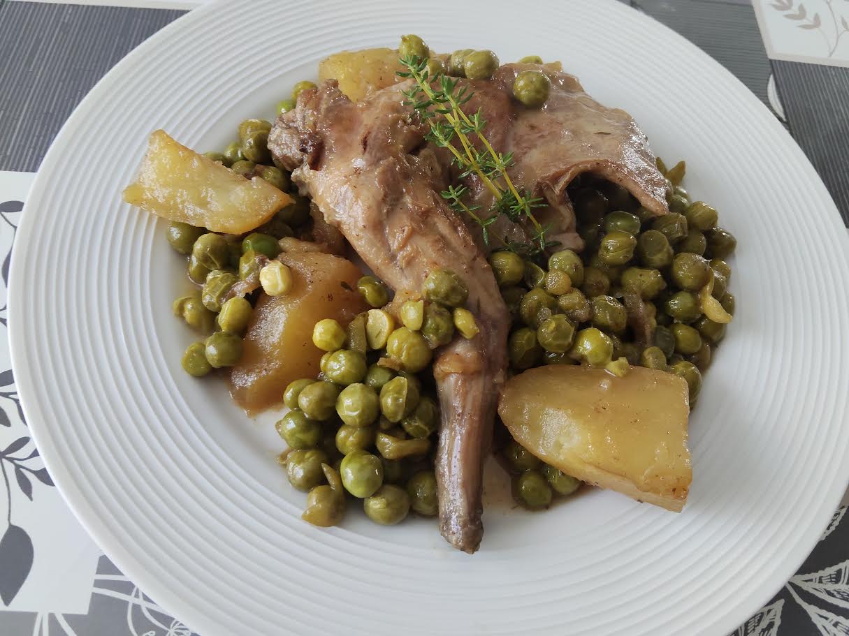 photo de Cuisses de lapin aux petits pois
