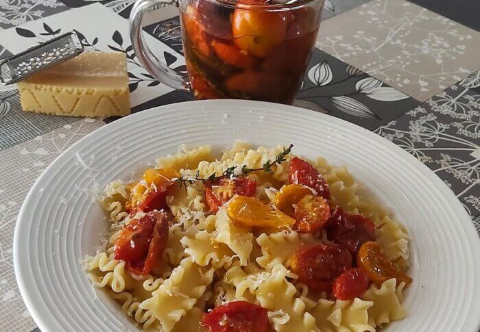 Tomates cerise confites