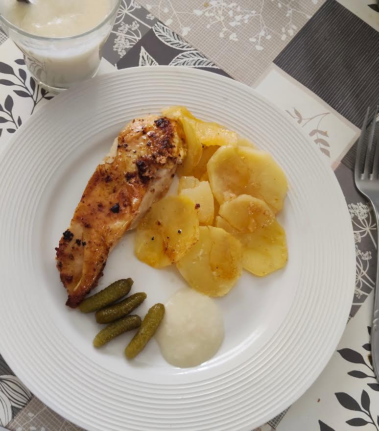 photo de Poulet libanais et sa sauce toum